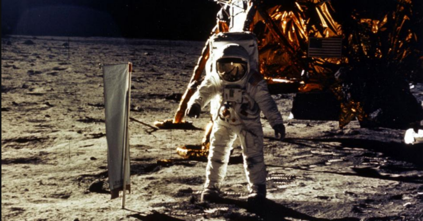 US Landed On the Moon? Ex-Russian Space Boss Unconvinced 2023